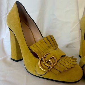 Gucci Marmont Double G Yellow Suede Pumps. High fashion, stunning! Size 39.
